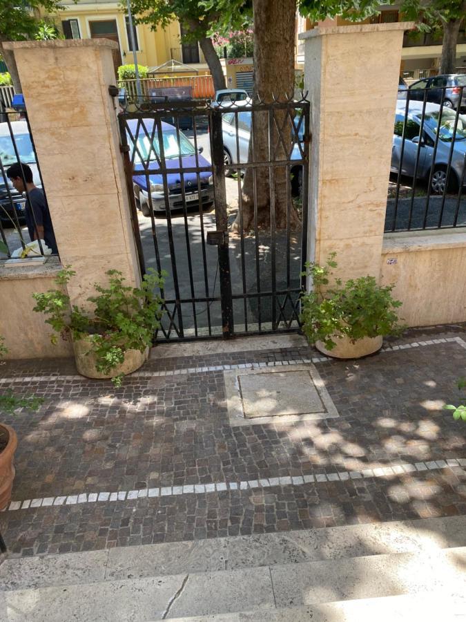 Edo Apartament Lido di Ostia Ngoại thất bức ảnh